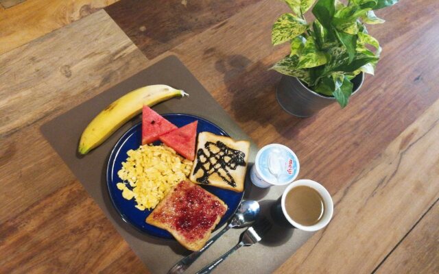 Fav Hostel Chiang Mai