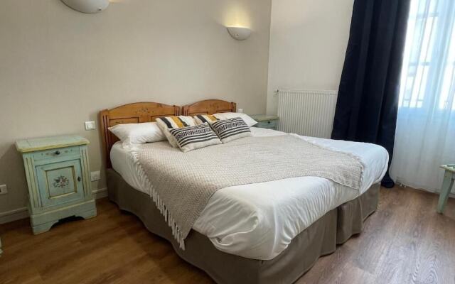 Logis Hôtel Restaurant La Tête Noire