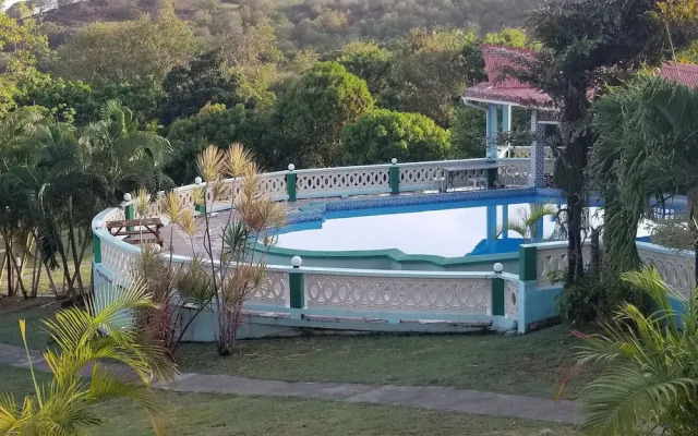 Savannes Bay Garden Inn