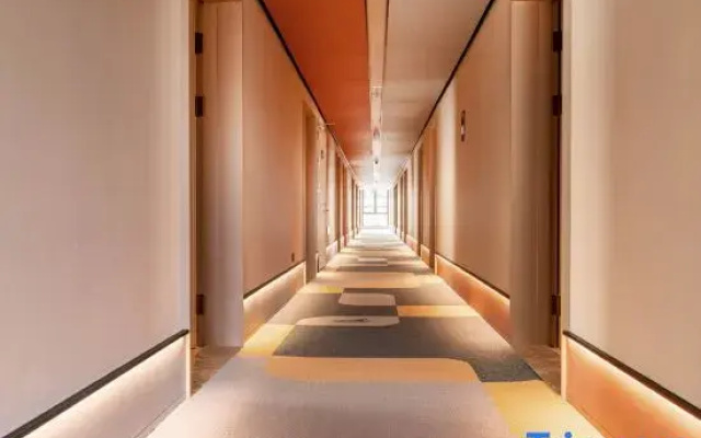 Hanting Hotel (Jiefang West Road, Dinghai Ancient City, Zhoushan)