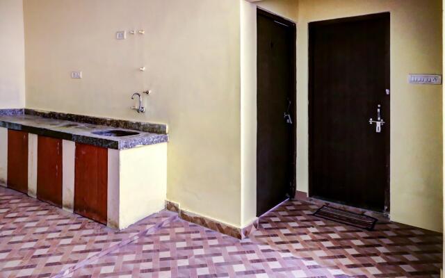 OYO 67335 Hotel Madhuban