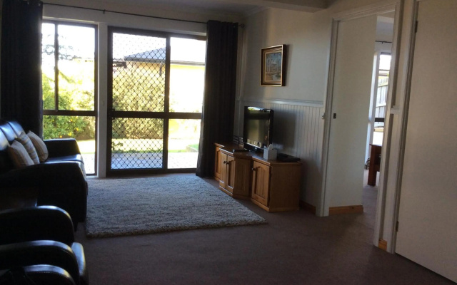 Lakes Entrance Views – Guest Rooms – Lakes Entrance
