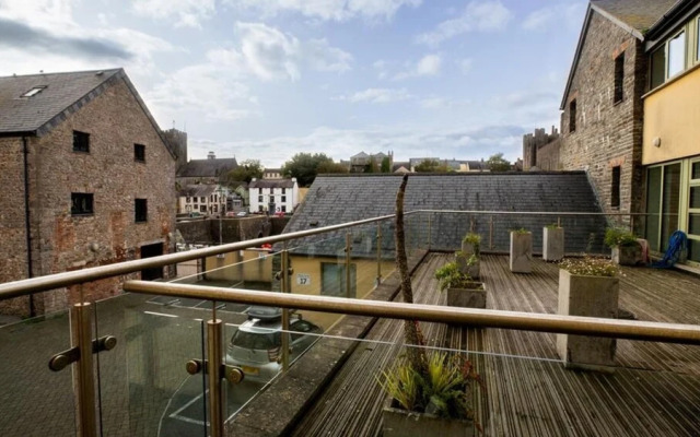 North Quay Court 9