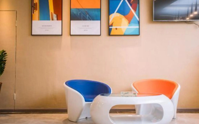 Wei'erdun Hotel (Shenzhen Bao'an Lingzhi Metro Station)