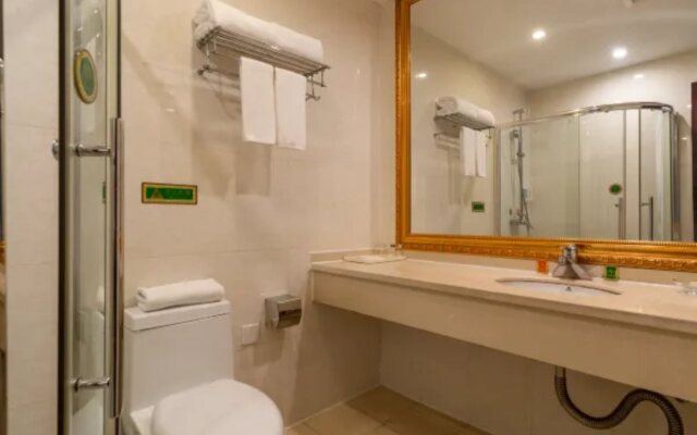 Vienna Classic Hotel (Kunshan Zhangpu Yindu Commercial Plaza)