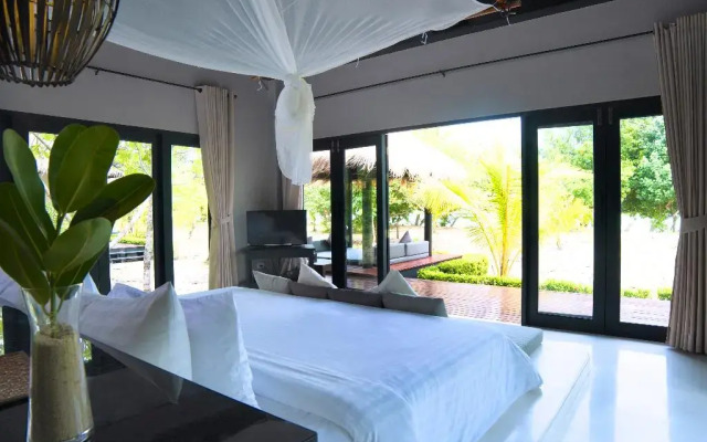 The Sevenseas Resort