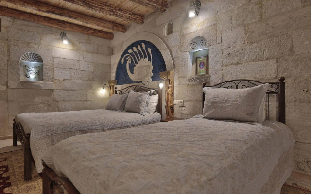 Vista Cave Hotel