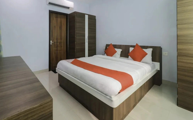 OYO Rooms World Trade Park JLN Marg