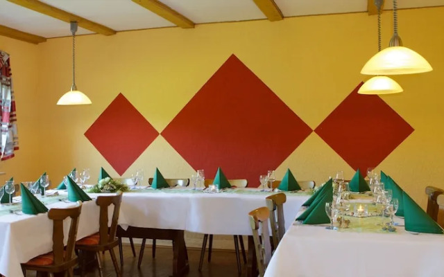 Gaststätte - Pension Trifelsblick