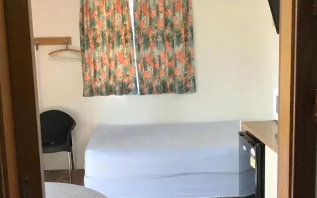 Lake Albert Caravan Park