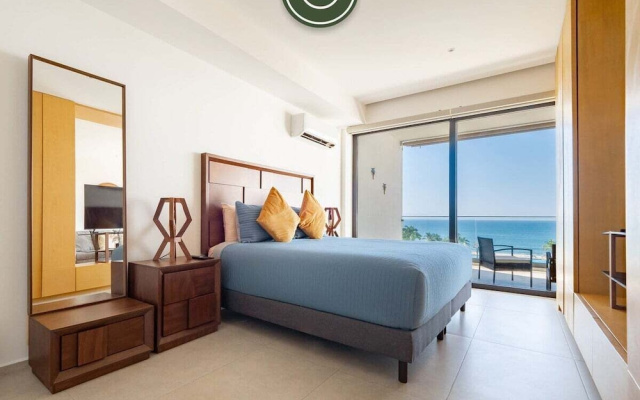 Oceanview 1 BR Condo - Private Beach - Pools