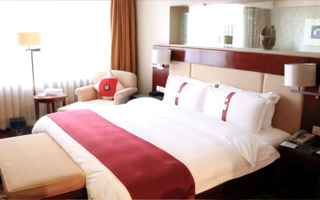 Hotel Holiday Inn