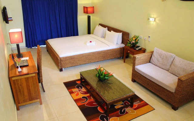 Alotau International Hotel