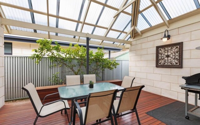 Domain Two Apartment