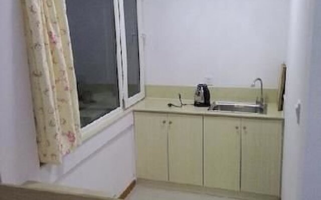Haorenjia Family Hotel