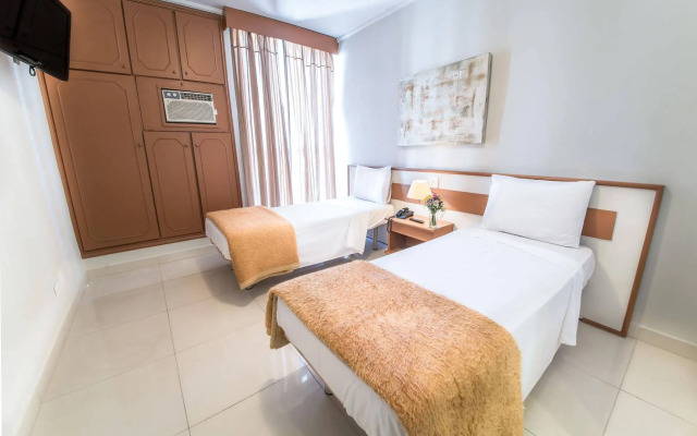 Hotel Center Inn