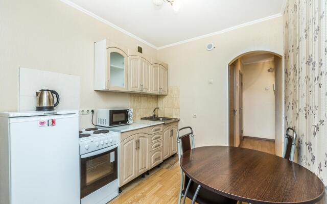 Rent Flat on Malygin Street 5