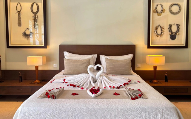 Nyaman Villas – Guest Rooms – Kuta
