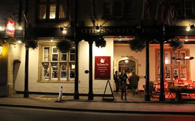 The Snooty Fox
