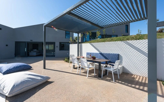 Theeta Thalassa Villa - Metamorfosi Halkidiki