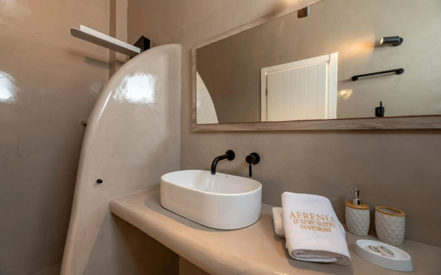 Aerenia Suites