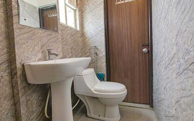 Fabhotel Shri Krishna Residency