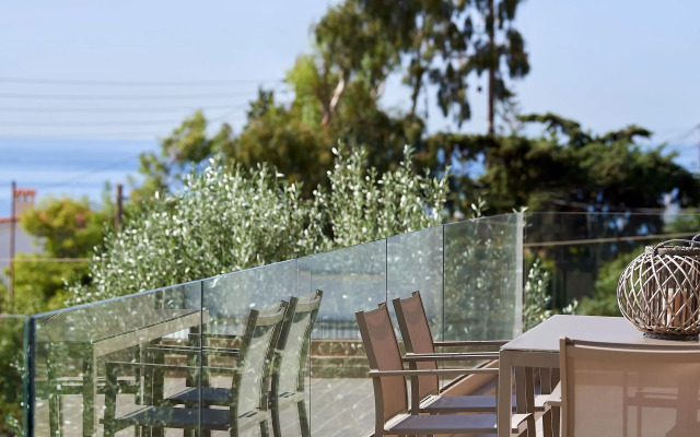 Elaia Luxury Suites
