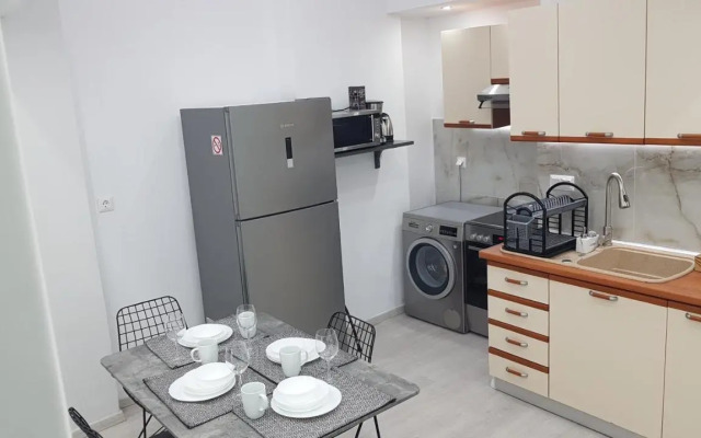 Konstantinos'S Luxury Apartment