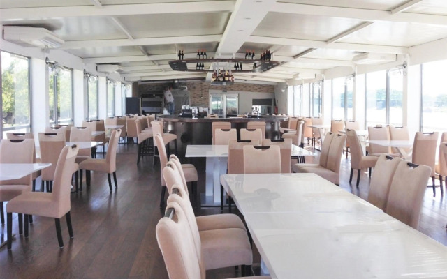 Botel Gracia