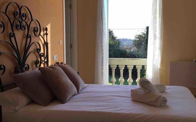 Hotel Rural Villa Auristela