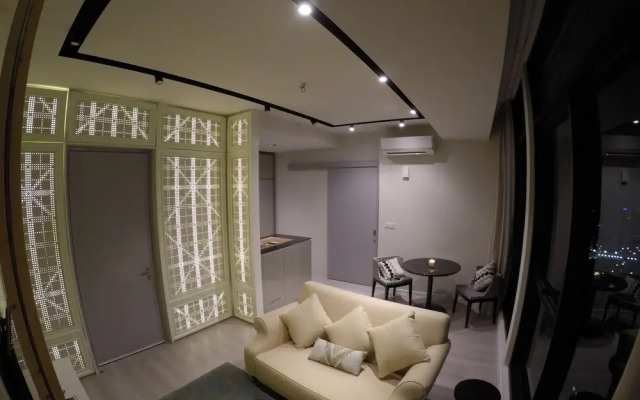 Expressionz Professional Suites by Cindy