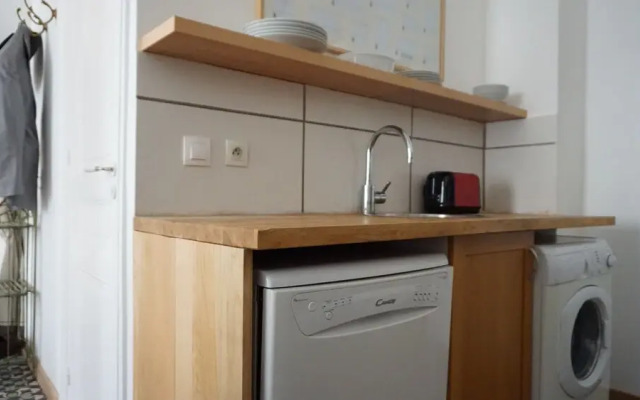 Porte Dauphine - 2 pièces - Paris 16