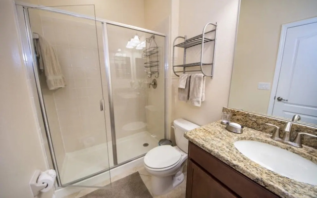 Apartment & Town Homes Close to Disney