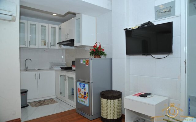 Queen Central Apartment Hotel