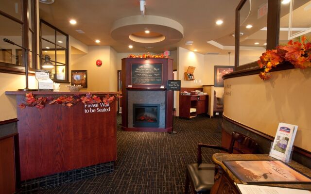 Holiday Inn Victoria Elk Lake by IHG