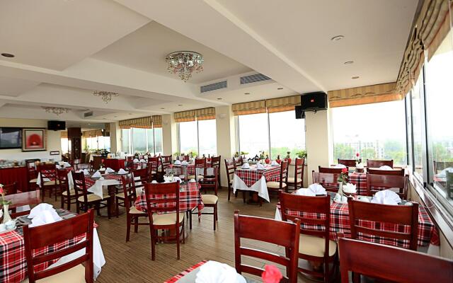 Moon View Hotel