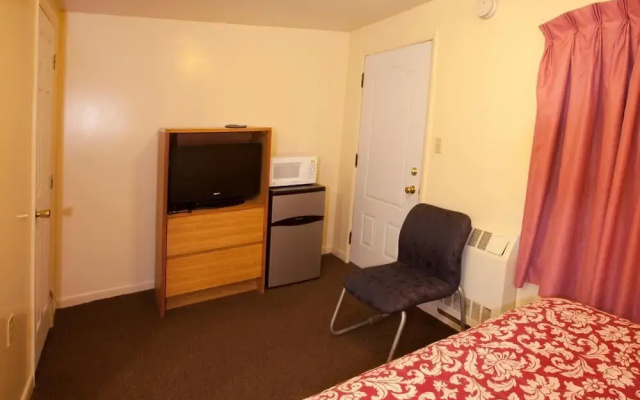 Charlie's Motel