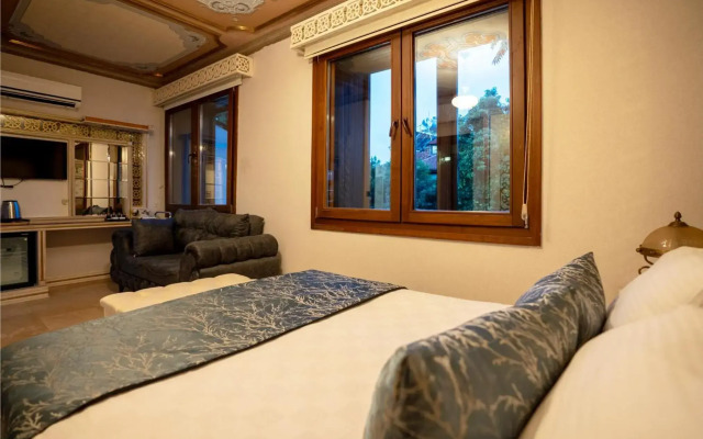 St. Ermins Hotel, Autograph Collection