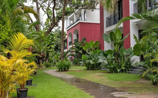 Radiant 1BHK Apartment by tisyastays