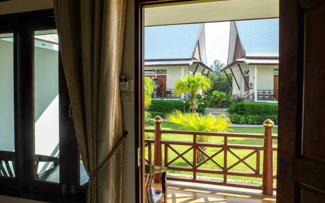 Bhu Tarn Koh Chang Resort and Spa