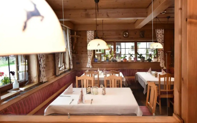 Gasthof Pension Alphorn