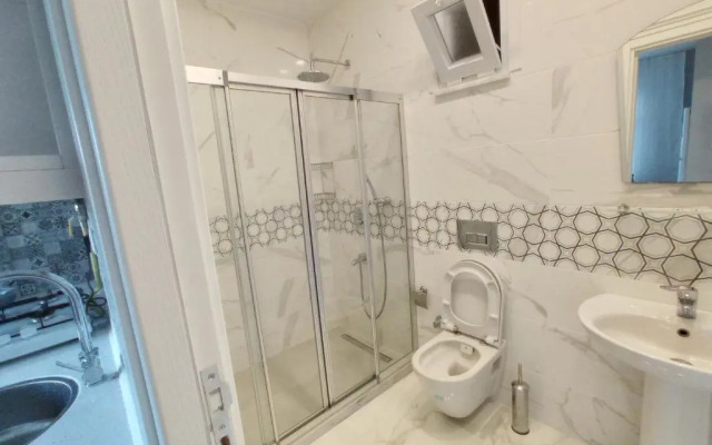 Cute Home in Historical Area 3B