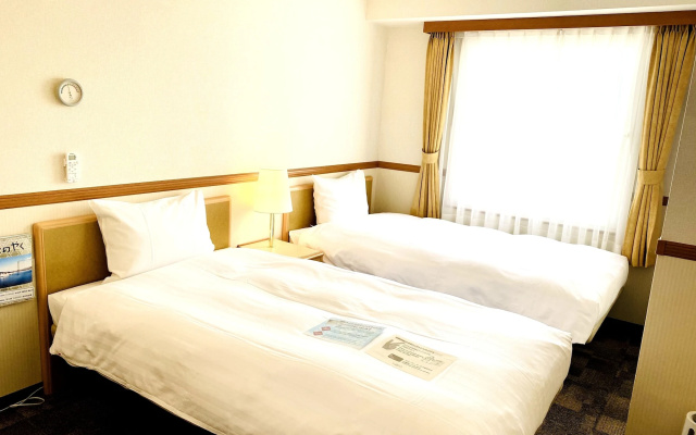 Toyoko Inn Shonan Chigasaki Station Kita – Guest Rooms – Chigasaki