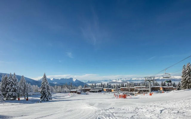 Apartment in Chamrousse With Mountain Views