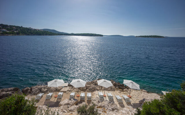 Golden Rays Luxury Apartments