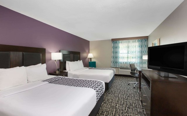 La Quinta Inn & Suites Blue Springs