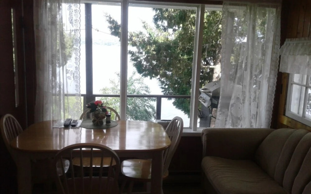 Minnehaha Camp Resort