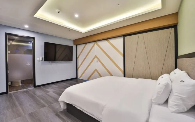 The Healing Hotel
