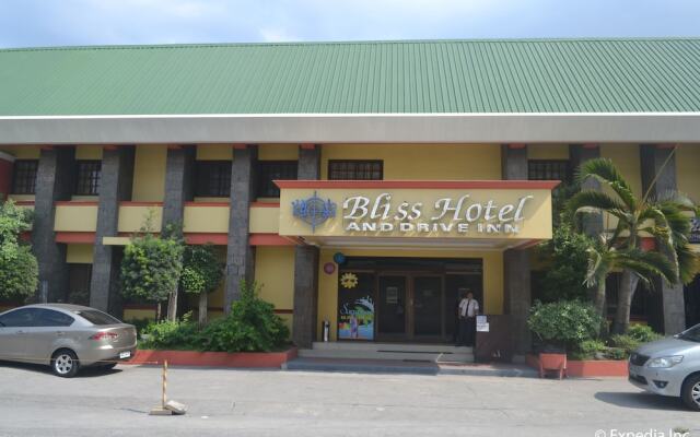 Capital O 740 Bliss Hotel Dau