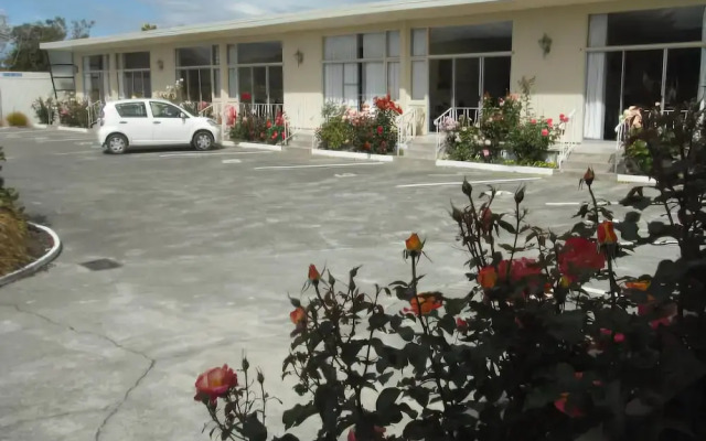 Asure Evergreen Motel